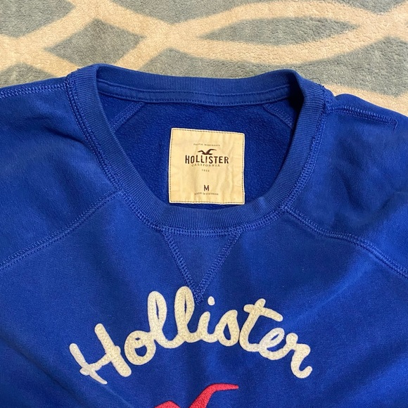 hollister long sleeve size medium - Picture 2 of 3